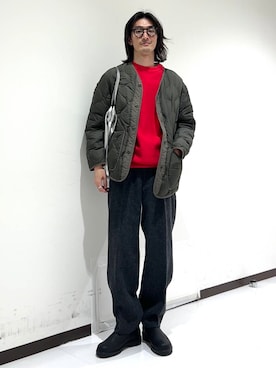 「レッド」｜「アイテム（ダウンジャケット/コート）」を使った、rikutoさん（メンズ・174cm）の冬コーディネート