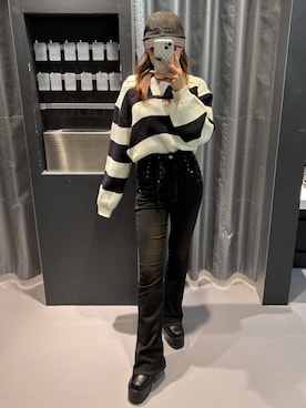 「EMODA」｜「アイテム（帽子）」を使った、豊田朱莉さん（レディース・157cm）の冬コーディネート