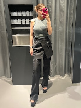 豊田朱莉さんのコーディネート