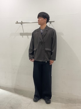 「SENSE OF PLACE by URBAN RESEARCH(センスオブプレイスバイアーバンリサーチ)の『イージーケア/速乾』リネンライクダブルテーラードジャケット(テーラードジャケット、グレー系)」を使った、yujiさん(メンズ・178cm)の春コーディネート