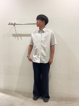 「SENSE OF PLACE by URBAN RESEARCH(センスオブプレイスバイアーバンリサーチ)の『別注』LOVE POP STUDIO×SENSE OF PLACE シャツ(シャツ/ブラウス、ホワイト系)」を使った、yujiさん(メンズ・178cm)の春コーディネート