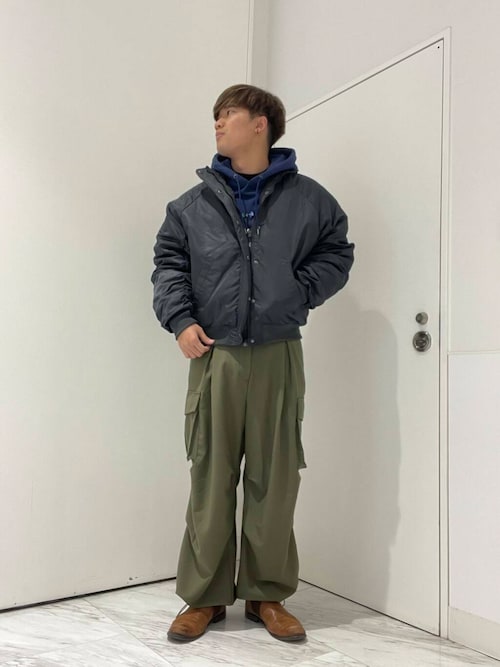 セール】『ユニセックス』ナイロンギャザースタンドブルゾン（ナイロン