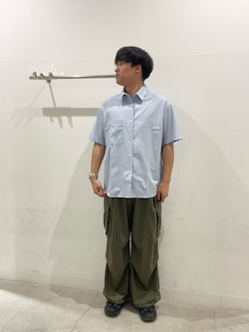 「SENSE OF PLACE by URBAN RESEARCH(センスオブプレイスバイアーバンリサーチ)の『別注』LOVE POP STUDIO×SENSE OF PLACE シャツ(シャツ/ブラウス、ブルー系)」を使った、yujiさん(メンズ・178cm)の春コーディネート