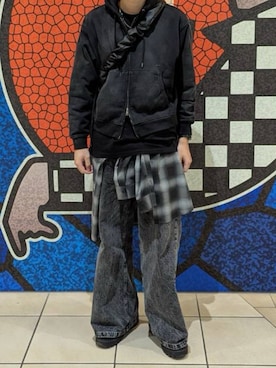 「WYM LIDNM（ウィム バイ リドム）のアイテム（パーカー）」を使った、こうへいさん（メンズ・181cm）の春コーディネート