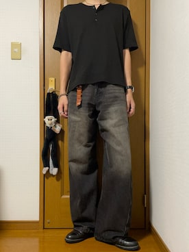 「WYM LIDNM（ウィム バイ リドム）のREFINED RIB STRETCH HENLEY TEE（Tシャツ/カットソー、ブラック系）」を使った、こうへいさん（メンズ・181cm）の秋コーディネート
