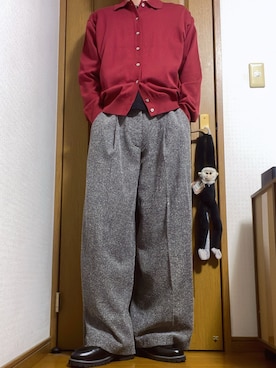 「レッド」｜「アイテム（スラックス）」を使った、こうへいさん（メンズ・181cm）の秋コーディネート