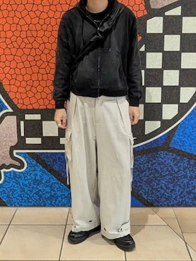 「WYM LIDNM（ウィム バイ リドム）のアイテム（パーカー）」を使った、こうへいさん（メンズ・181cm）の春コーディネート