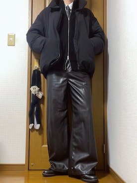 「ADRER（アドラー）のアイテム」を使った、こうへいさん（メンズ・181cm）の冬コーディネート