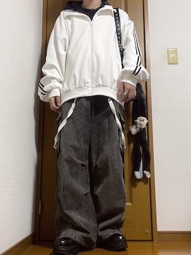 「アイテム（リング）」を使った、こうへいさん（メンズ・181cm）の秋コーディネート