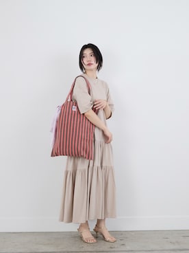 「STAR&STRIPE（スターアンドストライプ）の【STAR&STRIPE】ストライプトートバッグ（トートバッグ、オレンジ系）」を使った、SAY.さん（レディース・158cm）の春コーディネート