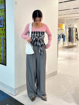 「FOREVER 21（フォーエバー トゥエンティーワン）の【2025SS】レースショルダーバッグ（ショルダーバッグ）」を使った、shirabe108さん（レディース・163cm）の秋コーディネート
