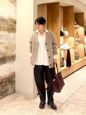 「アイテム（トートバッグ、レッド系）」を使った、gg-akiko.fさん（レディース・164cm）の秋コーディネート