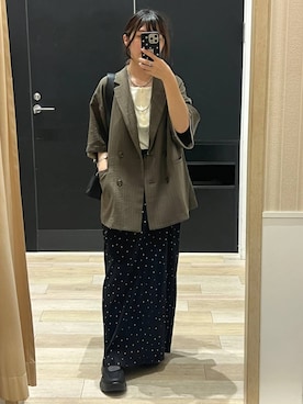 「LEPSIM（レプシィム）の3連ボールネックレス　287544（ネックレス、シルバー系）」を使った、ari79さん（レディース）の春コーディネート