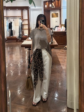 「アイテム（シューズ、ゴールド系）」を使った、NANAさん（レディース・156cm）の夏コーディネート