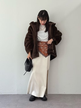 「アイテム（バンダナ/スカーフ）」を使った、NANAさん（レディース・156cm）の秋コーディネート