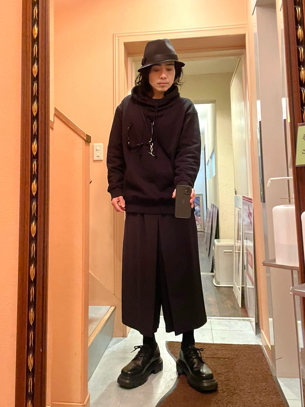 ヨウジ・ヤマモトの七分袖パーカーです。 Yohji Yamamoto POUR HOMMEの 