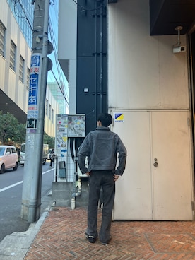 「AVIREX（アヴィレックス）のアイテム（デニムジャケット）」を使った、HARUKIさん（メンズ・166cm）の冬コーディネート