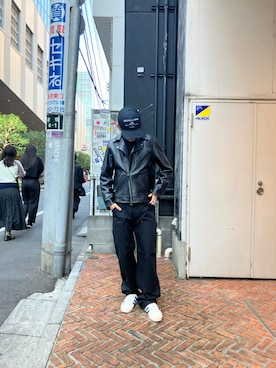 「AVIREX（アヴィレックス）のアイテム（ライダースジャケット）」を使った、HARUKIさん（メンズ・166cm）の秋コーディネート