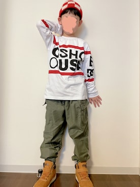 「DC（ディーシー）のアイテム（トップス）」を使った、kotakotaさん（キッズ・131cm）の秋コーディネート