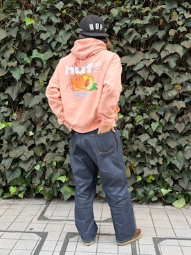 「HUF（ハフ）のアイテム」を使った、HUF JAPANさん（メンズ・172cm）の冬コーディネート