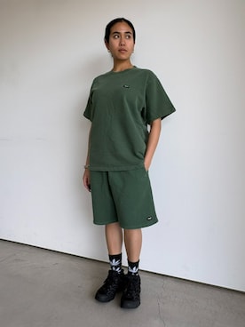 「HUF（ハフ）のアイテム」を使った、HUF JAPANさん（レディース・157cm）の春コーディネート