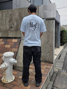 「HUF（ハフ）のSHARP SCRIPT TEE（Tシャツ/カットソー、ブルー系）」を使った、HUF JAPANさん（レディース・163cm）の夏コーディネート