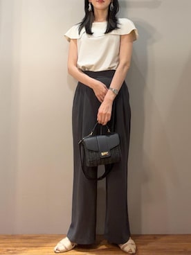 「a.v.v（アーヴェヴェ）のアイテム」を使った、a.v.v本社スタッフさん（レディース・164cm）の夏コーディネート