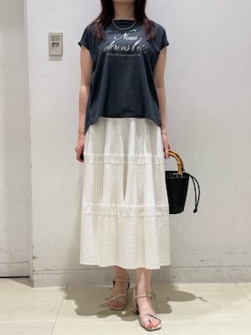 「a.v.v（アーヴェヴェ）のアイテム」を使った、a.v.v本社スタッフさん（レディース・160cm）の夏コーディネート