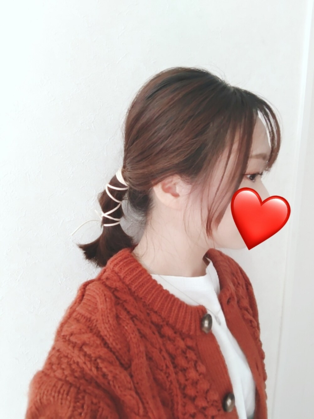 「大人カジュアル、GU、ヘアアレンジ、ポニーテール、低身長、ニコちゃん、低身長コーデ、秋コーデ、GUコーデ、ポニーテールアレンジ、145cm、145cmコーデ、低身長女子、低身長ママ、minicocoTOKYO」｜「minicocoTOKYOのアイテム（ネックレス、シルバー系）」を使った、minicocochan【相互フォロー】さん（レディース・145cm）の秋コーディネートの1枚目の写真