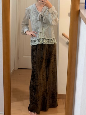 「古着のアイテム（スカート、ブラウン系）」を使った、こことさん（レディース・152cm）の秋コーディネート