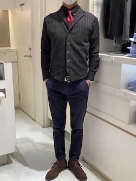 「TOKYO SHIRTS（トウキョウシャツ）のストライプ 前身カットラペル　ニットジ（ベスト）」を使った、BRICK HOUSE by Tokyo Shirts 泉パークタウン・タピオ店さん（メンズ・170cm）の秋コーディネート