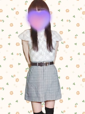 「アイテム（シャツ/ブラウス、シルバー系）」を使った、かずみさん（レディース・163cm）の春コーディネート