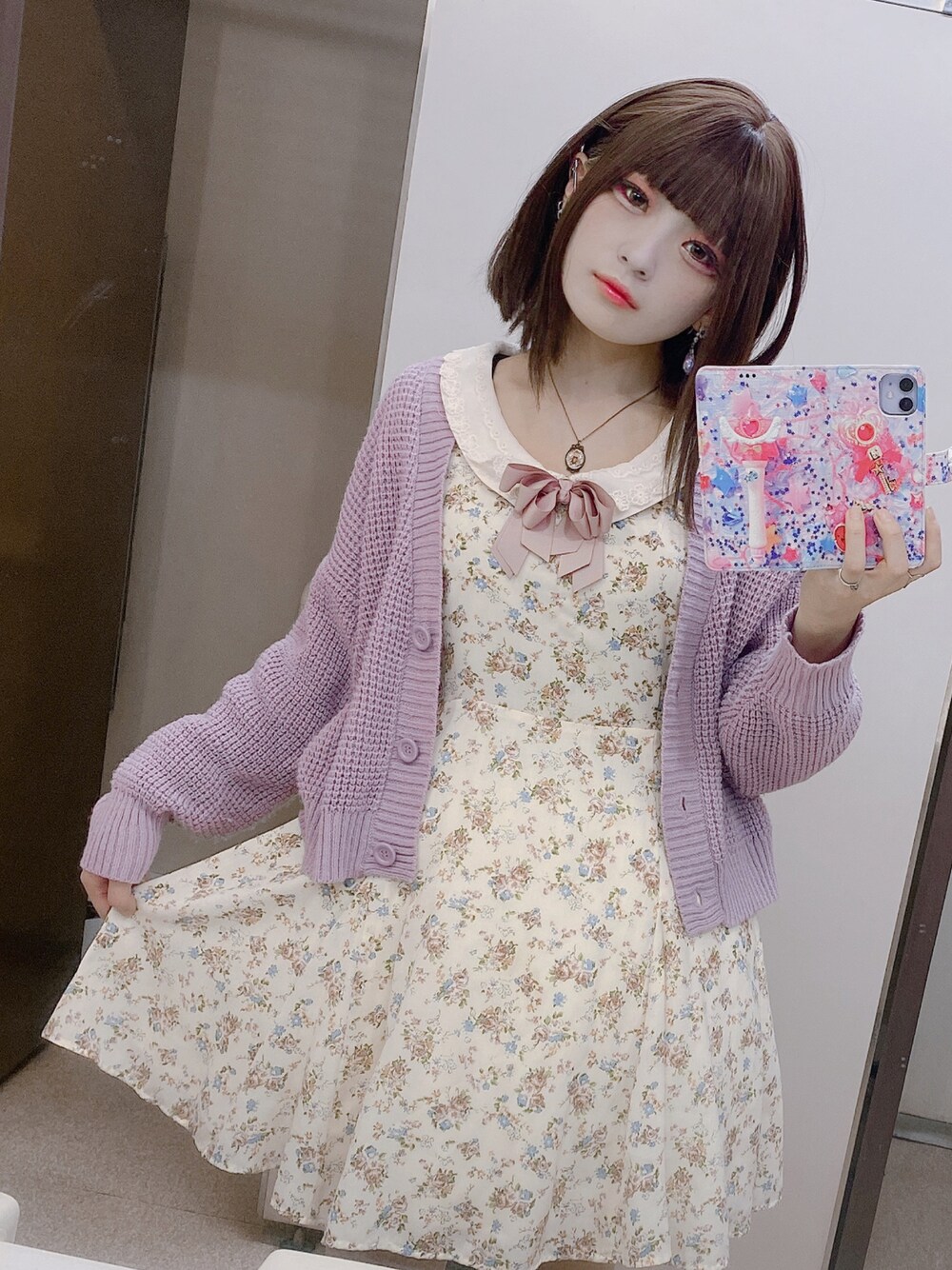 「春コーデ、清楚系」｜「OLIVE des OLIVEのアイテム（ワンピース、ホワイト系）」を使った、星ヲ輪ユメカさん（レディース・156cm）の春コーディネートの1枚目の写真