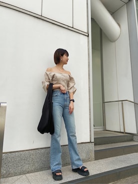 「EMODA（エモダ）のアイテム（トートバッグ）」を使った、中村友美さん（レディース・164cm）の春コーディネート