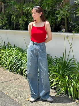 「アイテム（キャミソール、レッド系）」を使った、近藤美波さん（レディース・159cm）の夏コーディネート