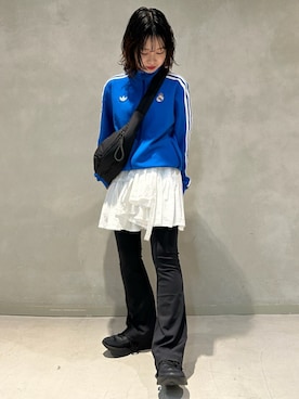 「アイテム（レギンス/スパッツ）」を使った、村上さん（レディース・150cm）の秋コーディネート