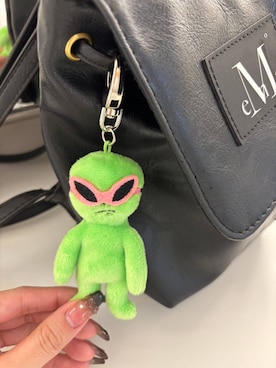 「アイテム（キーホルダー）」を使った、snowaeさん（レディース・157cm）の秋コーディネート