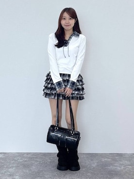 「3.3 Field Trip （3.3フィールドトリップ）の3.3 Field Trip／ダブルポケットレザーBAG（ハンドバッグ）」を使った、snowaeさん（レディース・157cm）の夏コーディネート