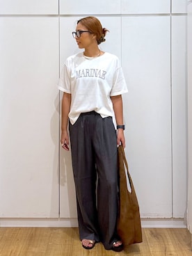 「アイテム（バレッタ/ヘアクリップ）」を使った、ココさん（レディース・165cm・30代）の秋コーディネート