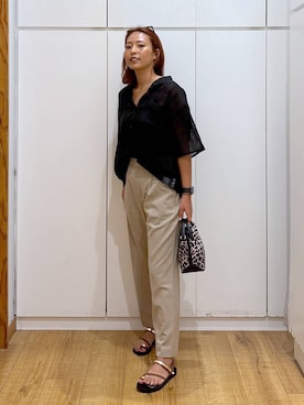 「アイテム（ショルダーバッグ）」を使った、ココさん（レディース・165cm・30代）の夏コーディネート