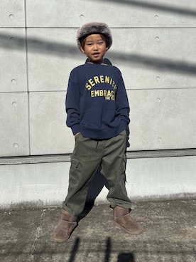 「アイテム（カーゴパンツ）」を使った、ココさん（キッズ・122cm）の秋コーディネート