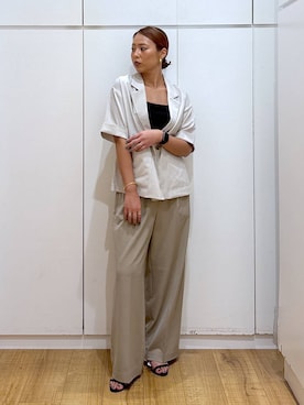 「アイテム（テーラードジャケット）」を使った、ココさん（レディース・165cm・30代）の夏コーディネート
