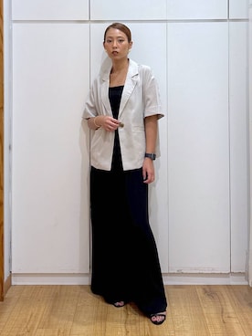 「アイテム（バングル/リストバンド）」を使った、ココさん（レディース・165cm）の夏コーディネート