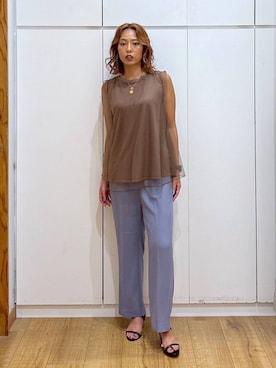 「アイテム（スラックス）」を使った、ココさん（レディース・165cm・30代）の夏コーディネート