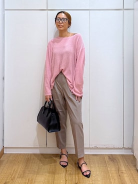 「アイテム（バングル/リストバンド）」を使った、ココさん（レディース・165cm）の秋コーディネート