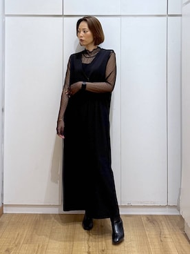 「アイテム（つなぎ/オールインワン）」を使った、ココさん（レディース・165cm）の秋コーディネート