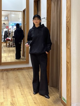 「アイテム（キャップ）」を使った、ココさん（レディース・165cm・30代）の秋コーディネート