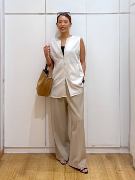 「アイテム（バングル/リストバンド）」を使った、ココさん（レディース・165cm）の夏コーディネート