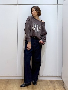 「アイテム（バングル/リストバンド）」を使った、ココさん（レディース・165cm）の秋コーディネート