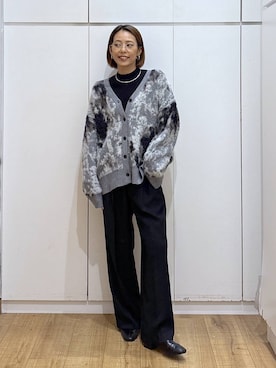 「アイテム（ピアス（両耳用））」を使った、ココさん（レディース・165cm・30代）の秋コーディネート